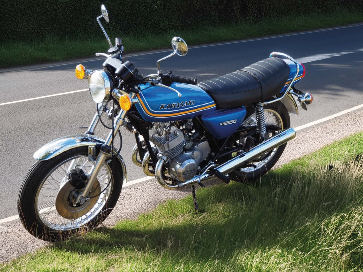 Kawasaki KH250 B1 decacal set for the  Sky Blue metallic scheme