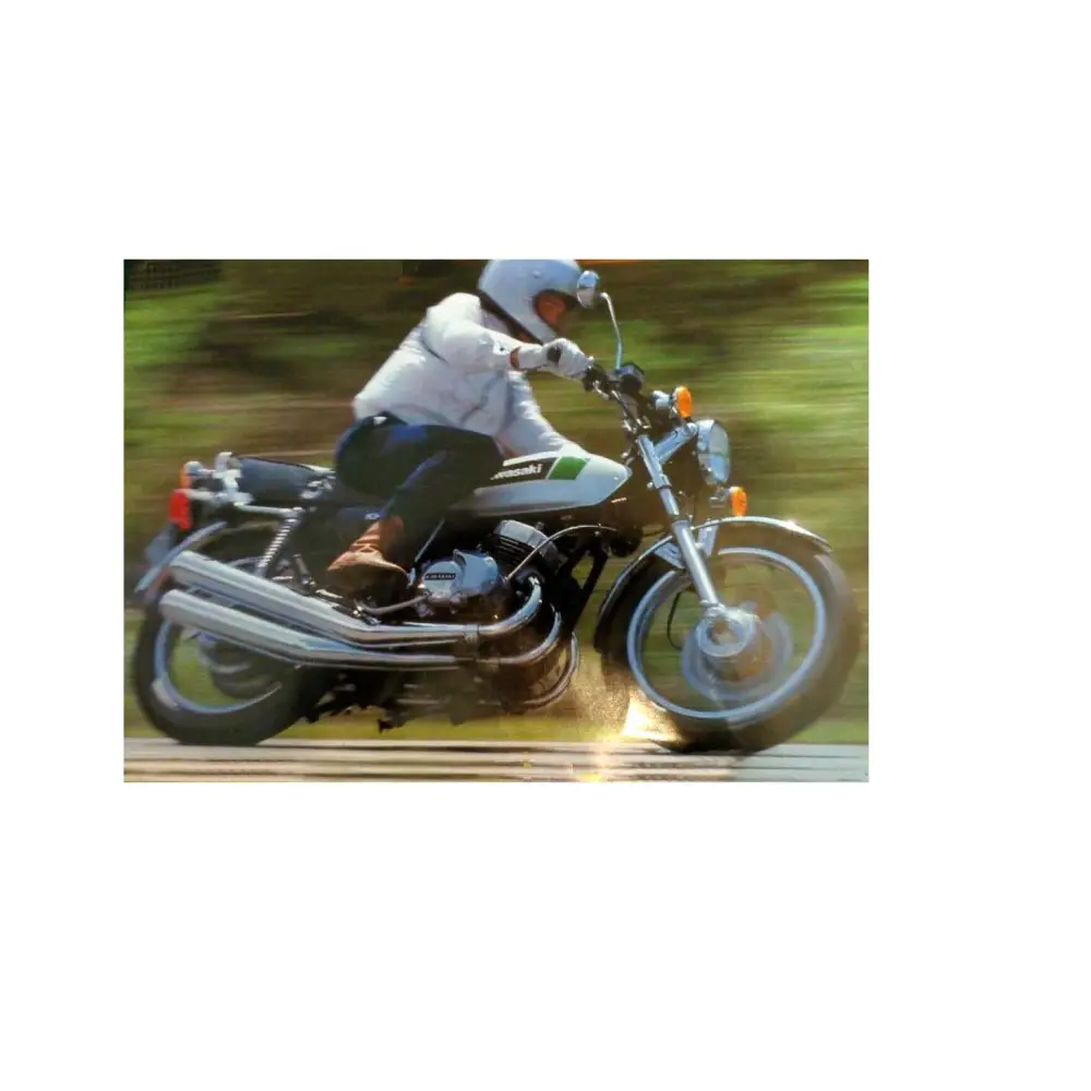 Kawasaki KH250 B4 White Tank model - White