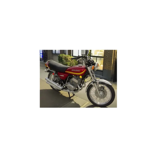 Kawasaki kh400 A5 Candy Lime Green & Candy Persimmon Red schemes